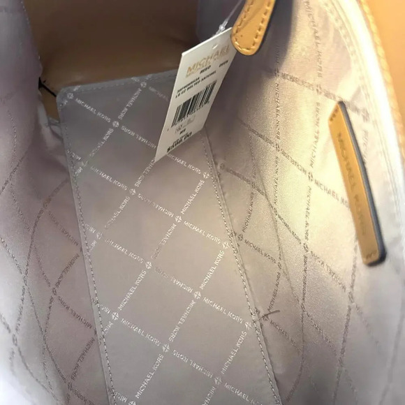 Michael Kors Reed Large Leather Belted Satchel  Handbag Deer MK - Picture 7 of 9